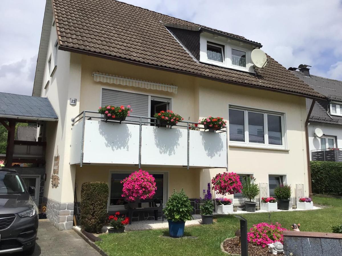 Connysferienwohnung Bad Laasphe Bagian luar foto